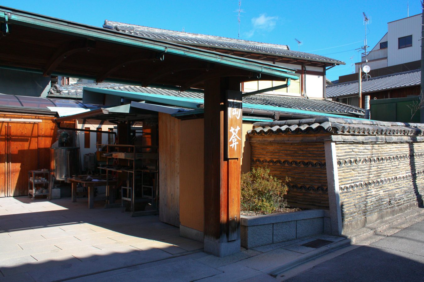 The gate of Touan in Kyoto