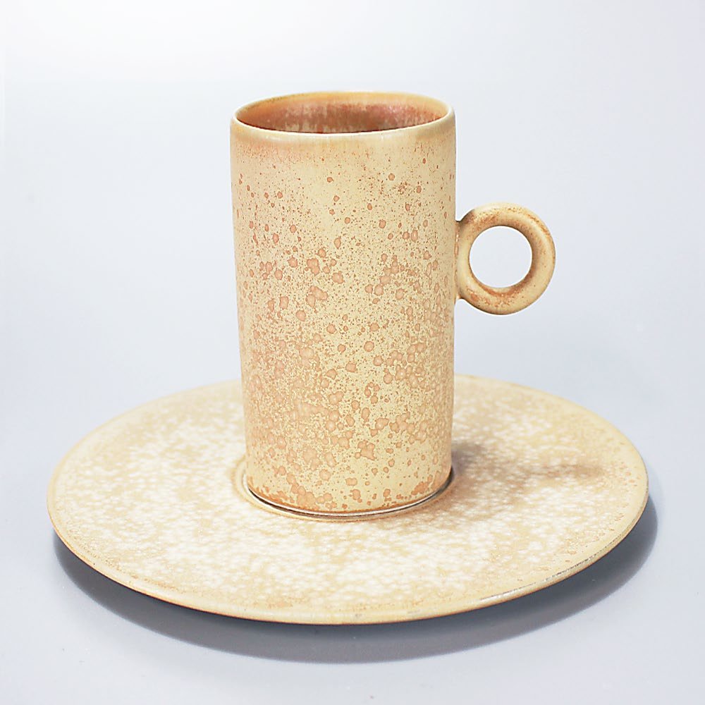 Cup & Saucer / くるみ