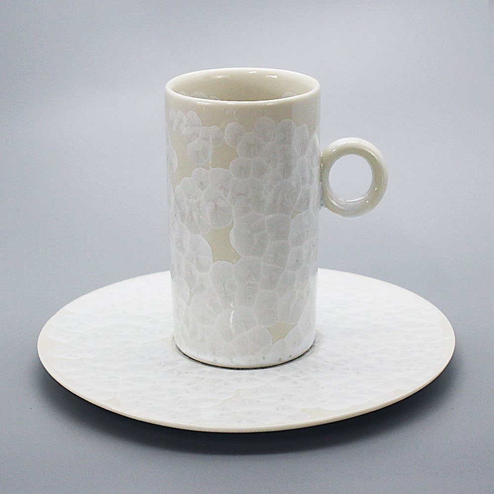 Cup & Saucer / 花結晶 白